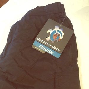Boys snow pants